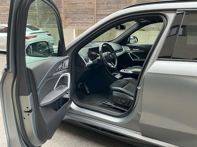 2023 bmw x1 xdrive 30e suv personenauto - afbeelding 43 van  43