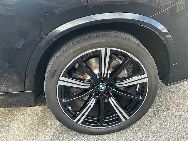 2023 bmw x5 xdrive50e - afbeelding 6 van  73