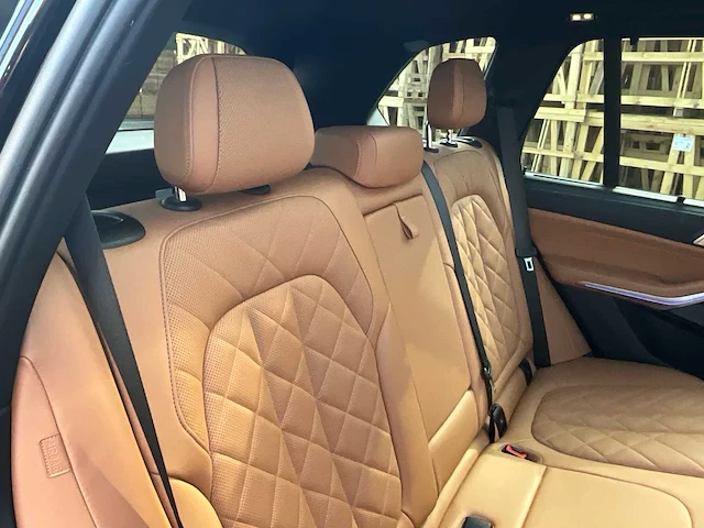2023 bmw x5 xdrive50e - afbeelding 49 van  73