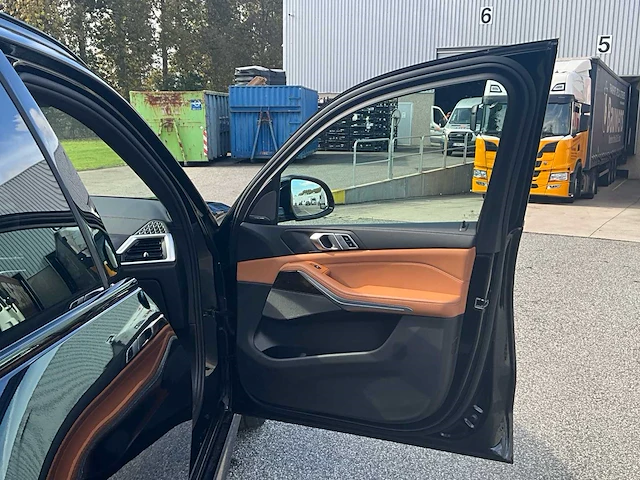 2023 bmw x5 xdrive50e - afbeelding 50 van  73