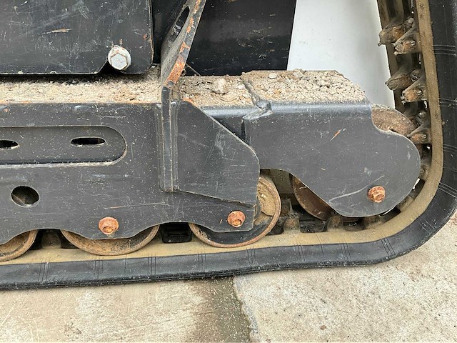 2023 bobcat mt 100 schranklader - afbeelding 9 van  42