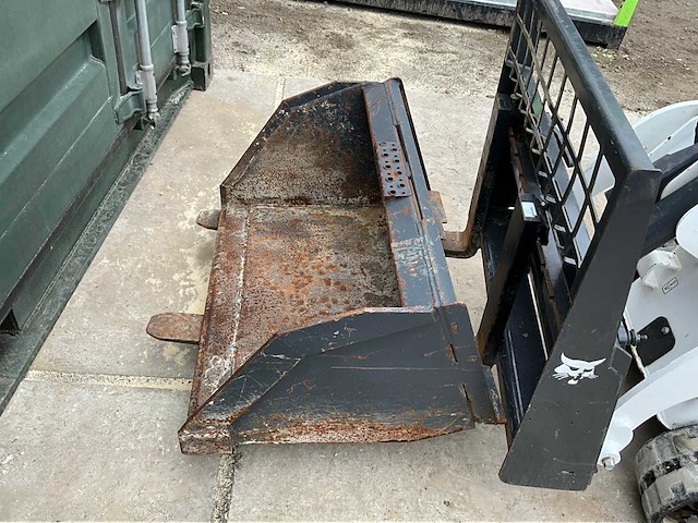 2023 bobcat mt 100 schranklader - afbeelding 15 van  42