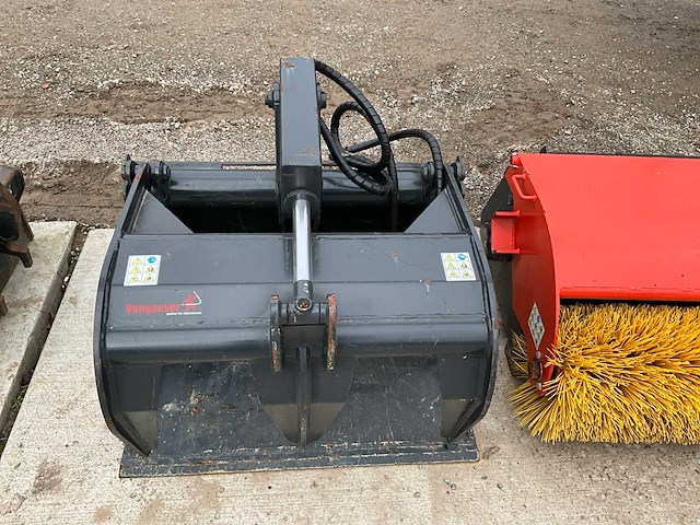 2023 bobcat mt 100 schranklader - afbeelding 31 van  42