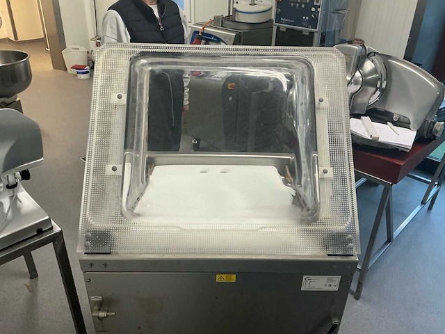 2023 bos vacuüm vacuümvulmachine - afbeelding 1 van  9