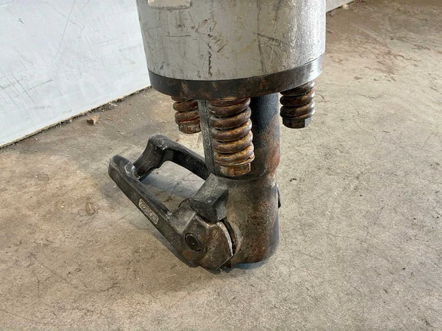 2023 bosch gsh 27 vc breekhamer 30kg hex-28 - afbeelding 6 van  7