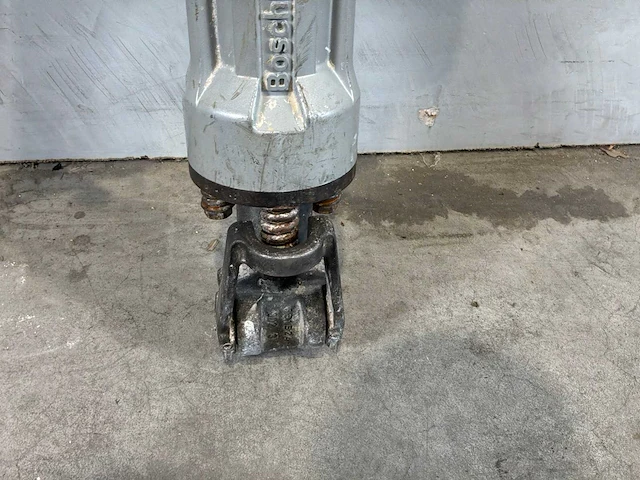 2023 bosch gsh 27 vc breekhamer 30kg hex-28 - afbeelding 2 van  5