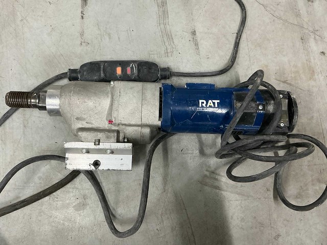 2023 carat a-2600 diamantboormachine - afbeelding 1 van  4