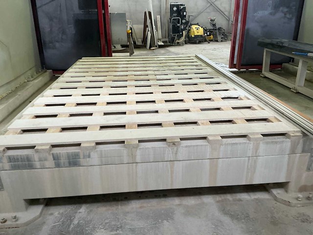 2023 d2 technology monster 4 evolution cnc freesmachine - afbeelding 2 van  14