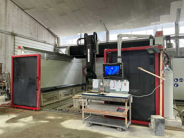 2023 d2 technology monster 4 evolution cnc freesmachine - afbeelding 1 van  14