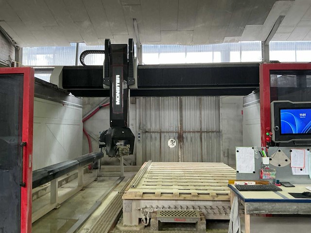 2023 d2 technology monster 4 evolution cnc freesmachine - afbeelding 8 van  14