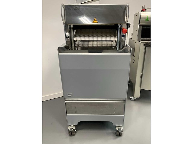 2023 daub compact slicer 2.0 broodsnijmachine - afbeelding 2 van  6