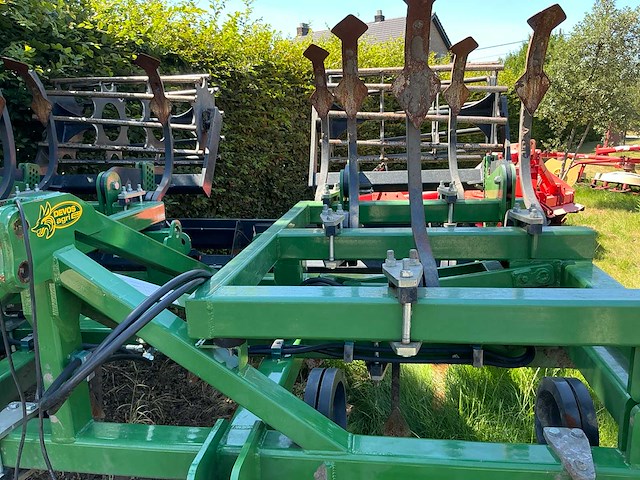 2023 devos cultivator met verkruimelrol - afbeelding 9 van  9