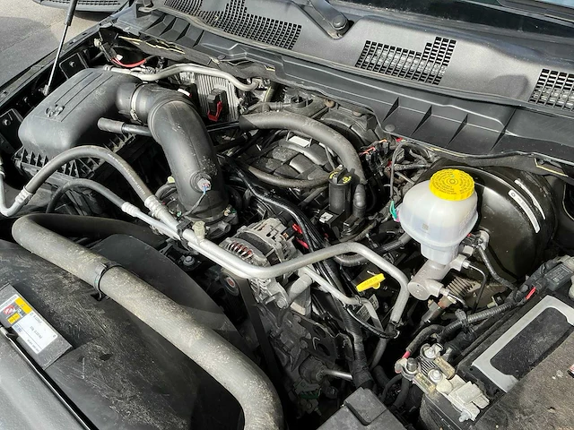 2023 dodge ram 1500 classic 5.7 hemi - afbeelding 20 van  31