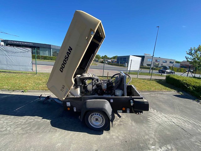 2023 doosan 7/45 luchtcompressor - afbeelding 5 van  10