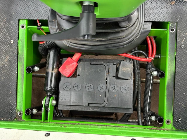 2023 etesia hydro 124d zitmaaier - afbeelding 13 van  31