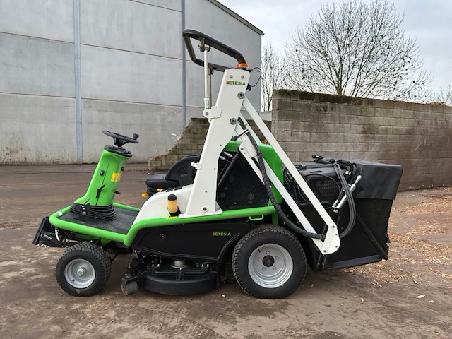 2023 etesia hydro 124d zitmaaier - afbeelding 30 van  31