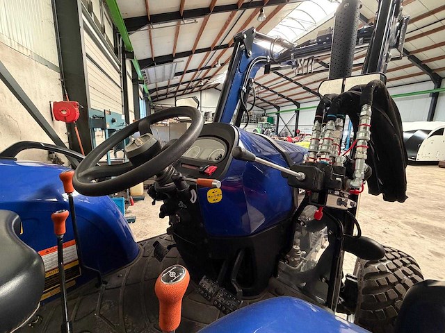 2023 farmtrac 6550e 4wd bosbouwtractor - afbeelding 5 van  23