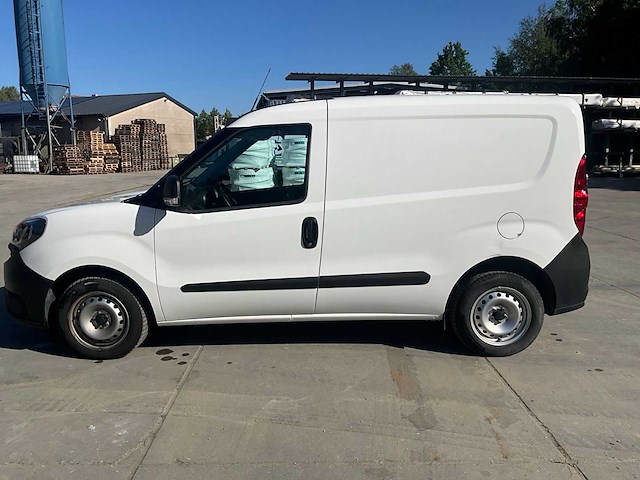 2023 fiat doblo lichte vrachtwagen - afbeelding 12 van  34