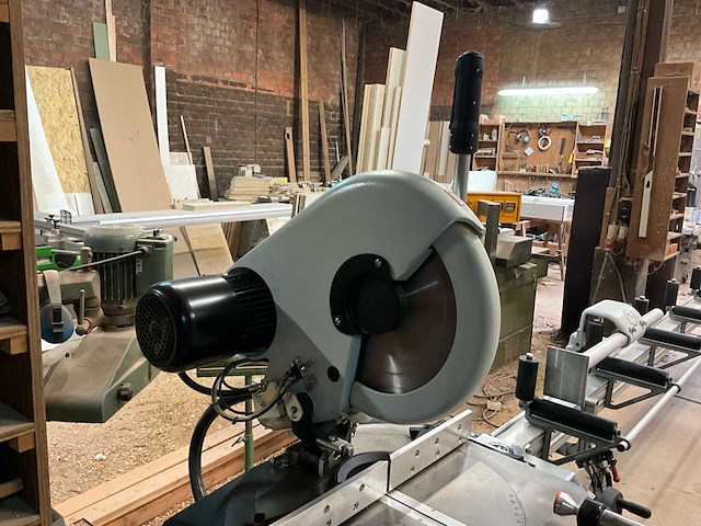 2023 fom industrie sika plus m enkelkopverstekzaag - afbeelding 23 van  29