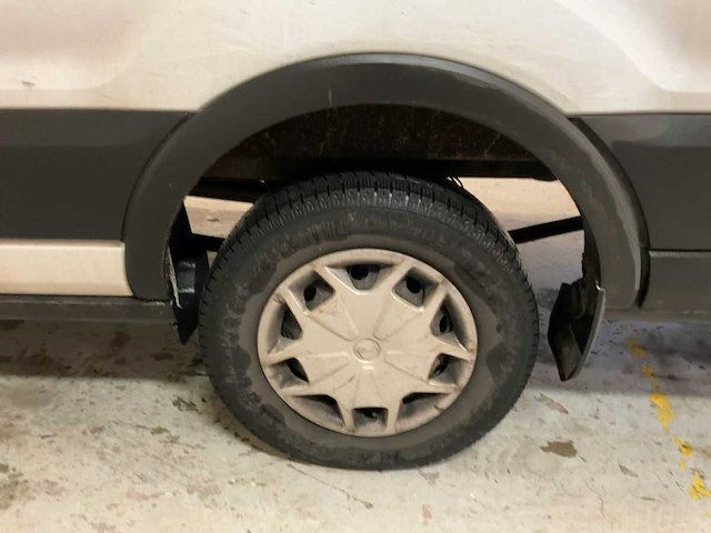 2023 ford transit 2.0 tdci mild- hybrid 350 l4 lichte vrachtwagen - afbeelding 27 van  35