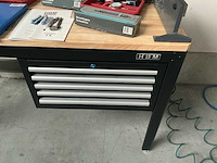 2023 hbm diverse metaalbewerkingen, werkbank met taparm voor schroefdraad te trekken. - afbeelding 3 van  8