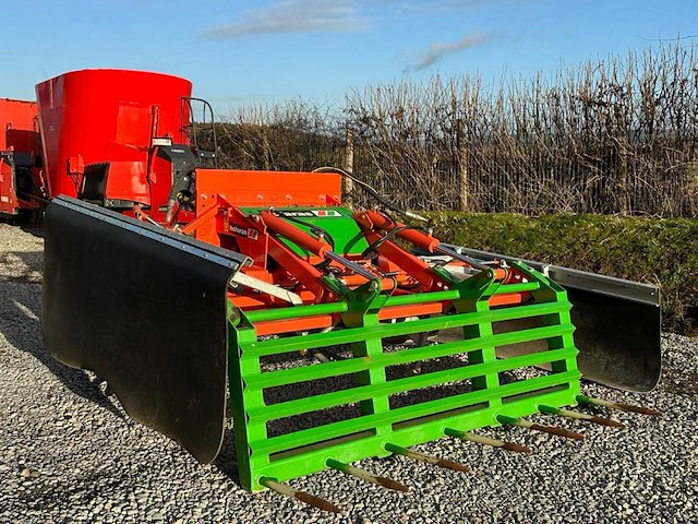 2023 holaras jumbo ks hk hus shb silage-spreider - afbeelding 1 van  11