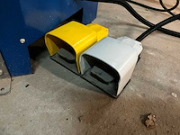 2023 itaca crimping machine hoekenpers voor ramen in aluminium - afbeelding 3 van  16