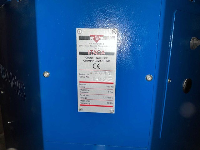 2023 itaca crimping machine hoekenpers voor ramen in aluminium - afbeelding 10 van  16