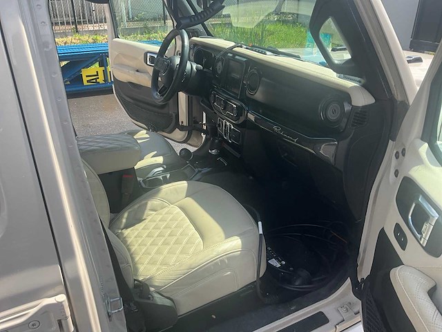 2023 jeep wrangler unlimited personenauto - afbeelding 6 van  25