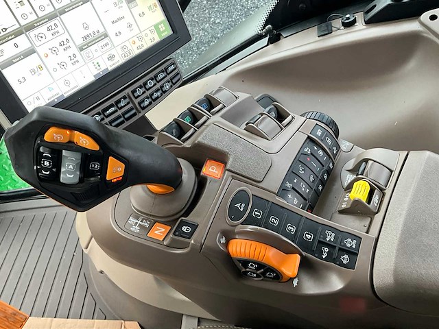 2023 john deere 6r230 vierwielaangedreven landbouwtractor - afbeelding 13 van  24