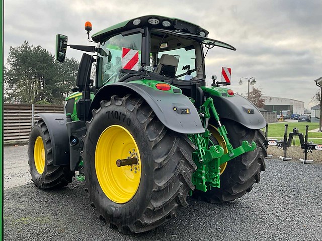 2023 john deere 6r230 vierwielaangedreven landbouwtractor - afbeelding 22 van  24