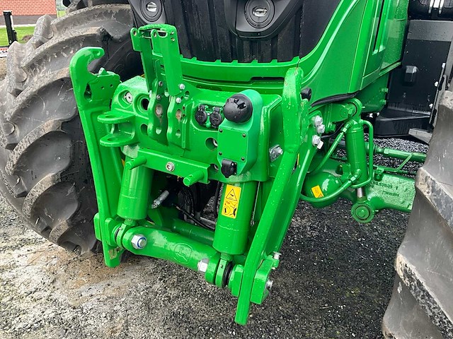 2023 john deere 6r230 vierwielaangedreven landbouwtractor - afbeelding 24 van  24
