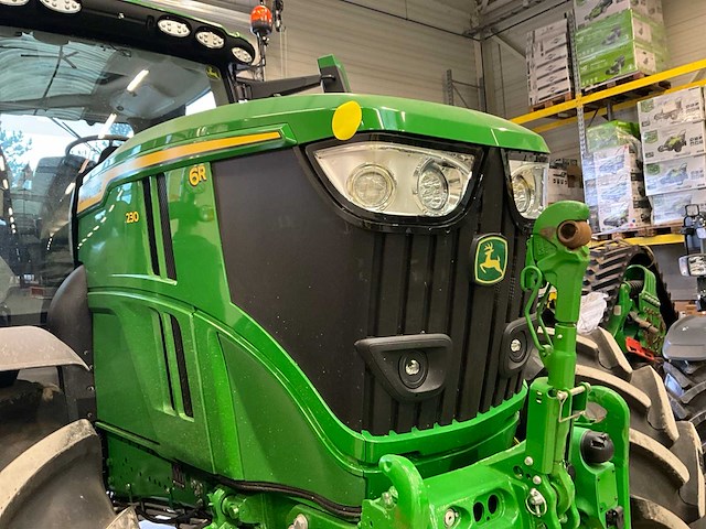 2023 john deere 6r230 vierwielaangedreven landbouwtractor - afbeelding 3 van  32