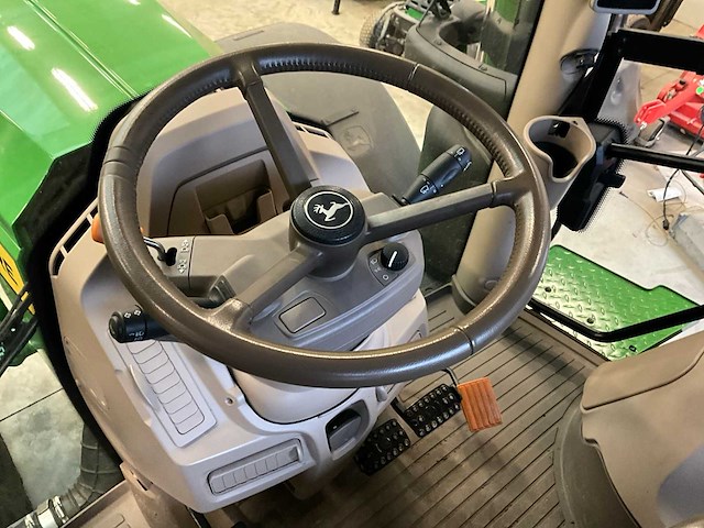 2023 john deere 6r230 vierwielaangedreven landbouwtractor - afbeelding 11 van  32