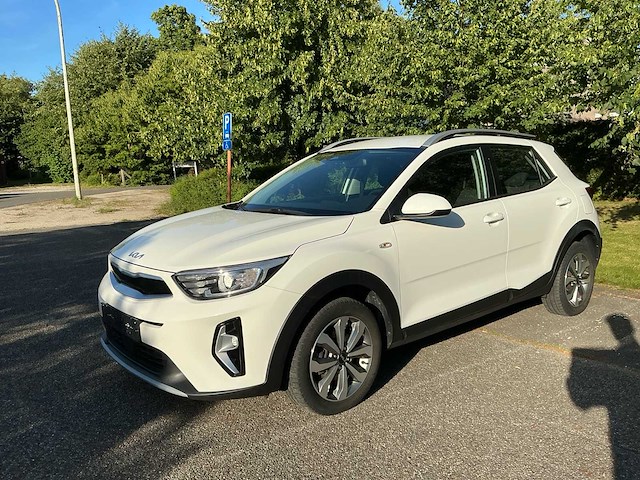 2023 kia stonic personenauto - afbeelding 12 van  32