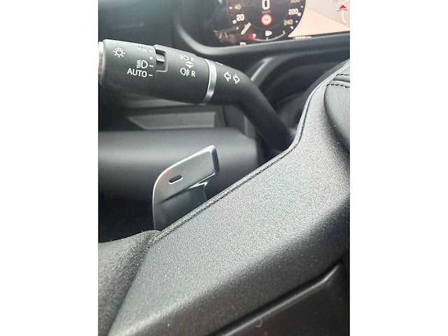 2023 land rover defender - afbeelding 11 van  28