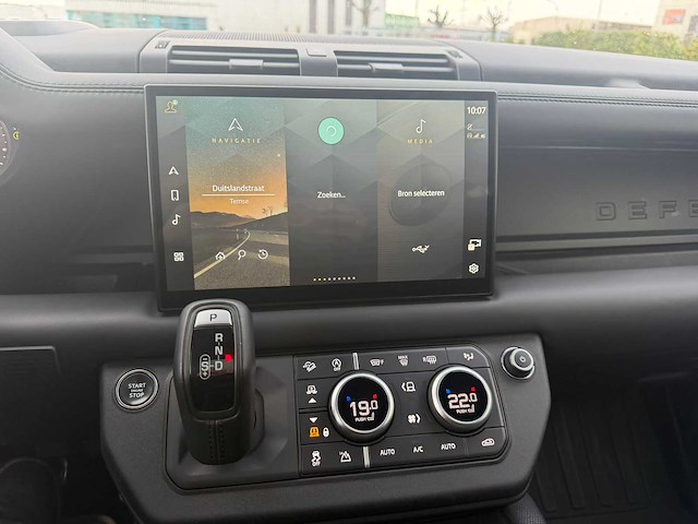 2023 land rover defender - afbeelding 21 van  28