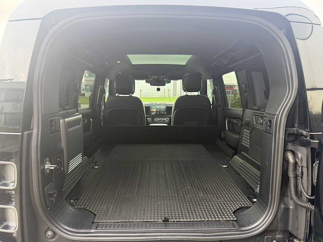 2023 land rover defender - afbeelding 18 van  28