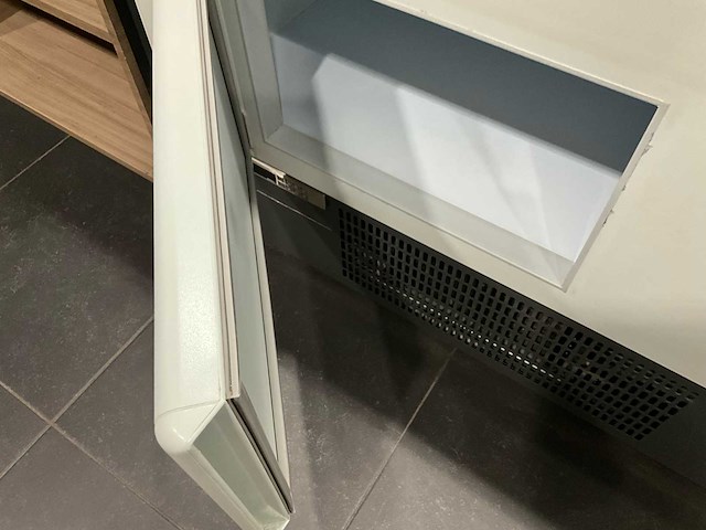 2023 mafirol amalia deluxe 2500 fv-vve c/r ei gekoelde serveer-/toonbank vitrine - afbeelding 2 van  18