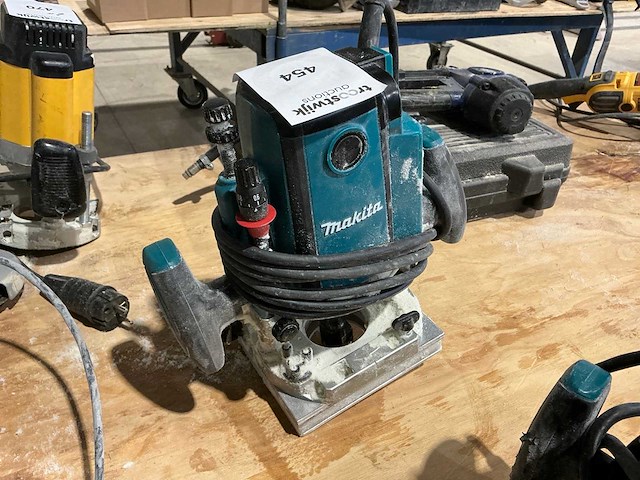2023 makita rp1802f bovenfrees - afbeelding 2 van  6
