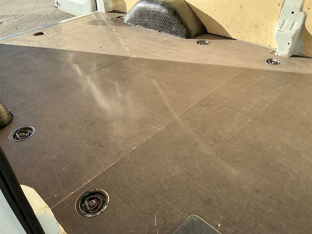 2023 maxus deliver 9 d9 personenauto - afbeelding 11 van  20