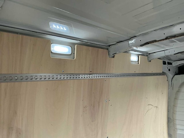 2023 maxus deliver 9 personenauto - afbeelding 9 van  22