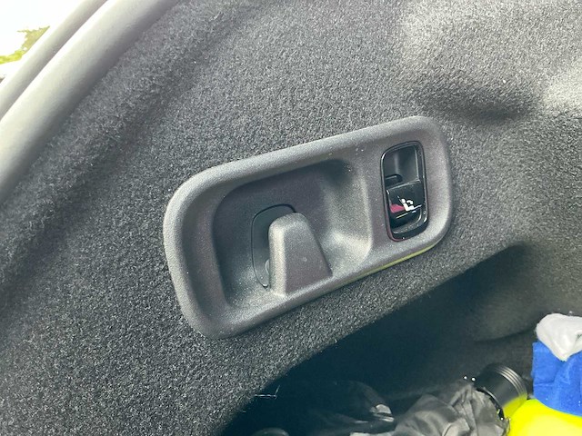 2023 mercedes-benz c300e personenauto - afbeelding 17 van  38