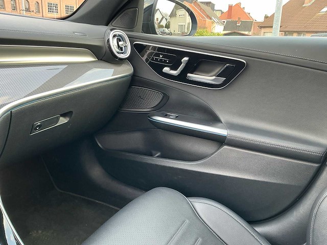 2023 mercedes-benz c300e personenauto - afbeelding 10 van  38