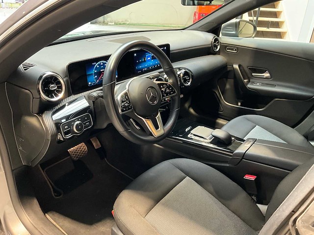 2023 mercedes-benz cla 180 d - afbeelding 6 van  33