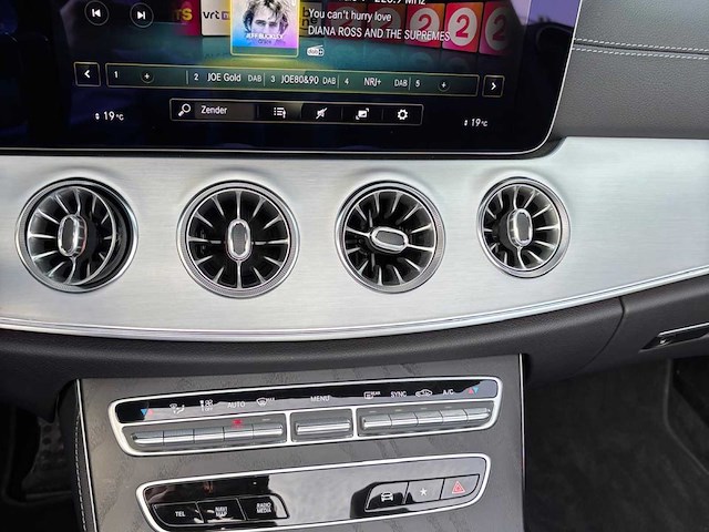 2023 mercedes-benz e 200 benzine hybride cabrio personenauto - afbeelding 4 van  16