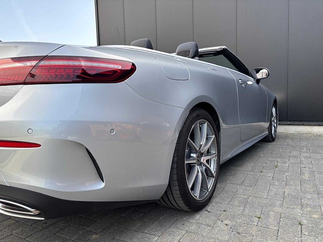 2023 mercedes-benz e 200 benzine hybride cabrio personenauto - afbeelding 12 van  16