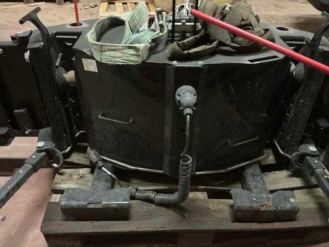 2023 mx multimass 900 contragewicht - afbeelding 6 van  7