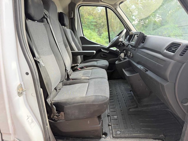 2023 nissan interstar gesloten bestelwagen hoog dak – 91.363 km – 3 pers – navigatie, airco,... - afbeelding 16 van  44