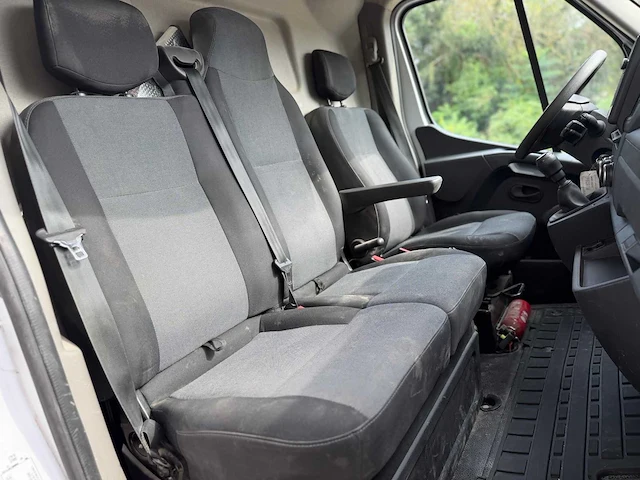 2023 nissan interstar gesloten bestelwagen hoog dak – 91.363 km – 3 pers – navigatie, airco,... - afbeelding 15 van  46
